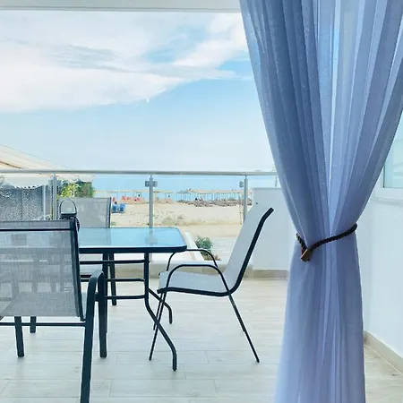 דירה Ifigenia Sea View *