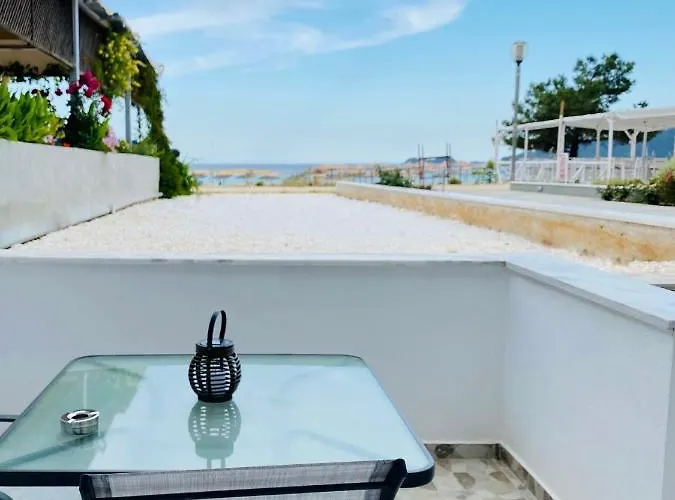 Ifigenia Sea View Апартаменты *